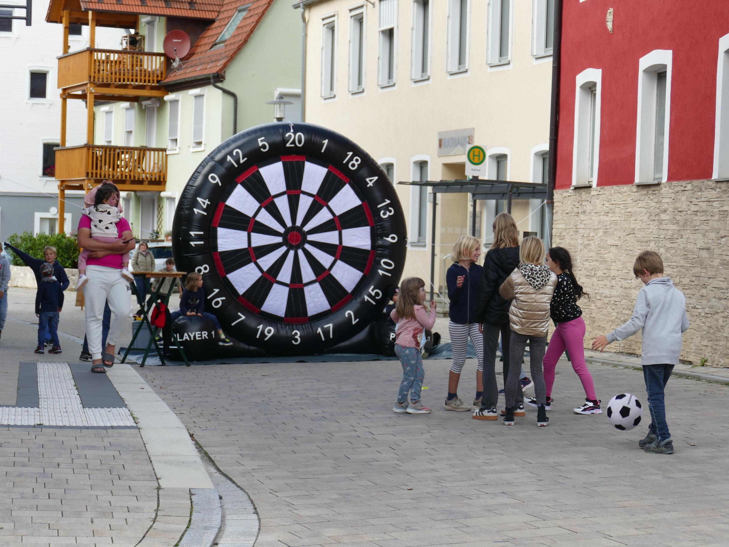 Leider haben wir keinen Alternativtext zu diesem Bild, aber wir arbeiten daran.